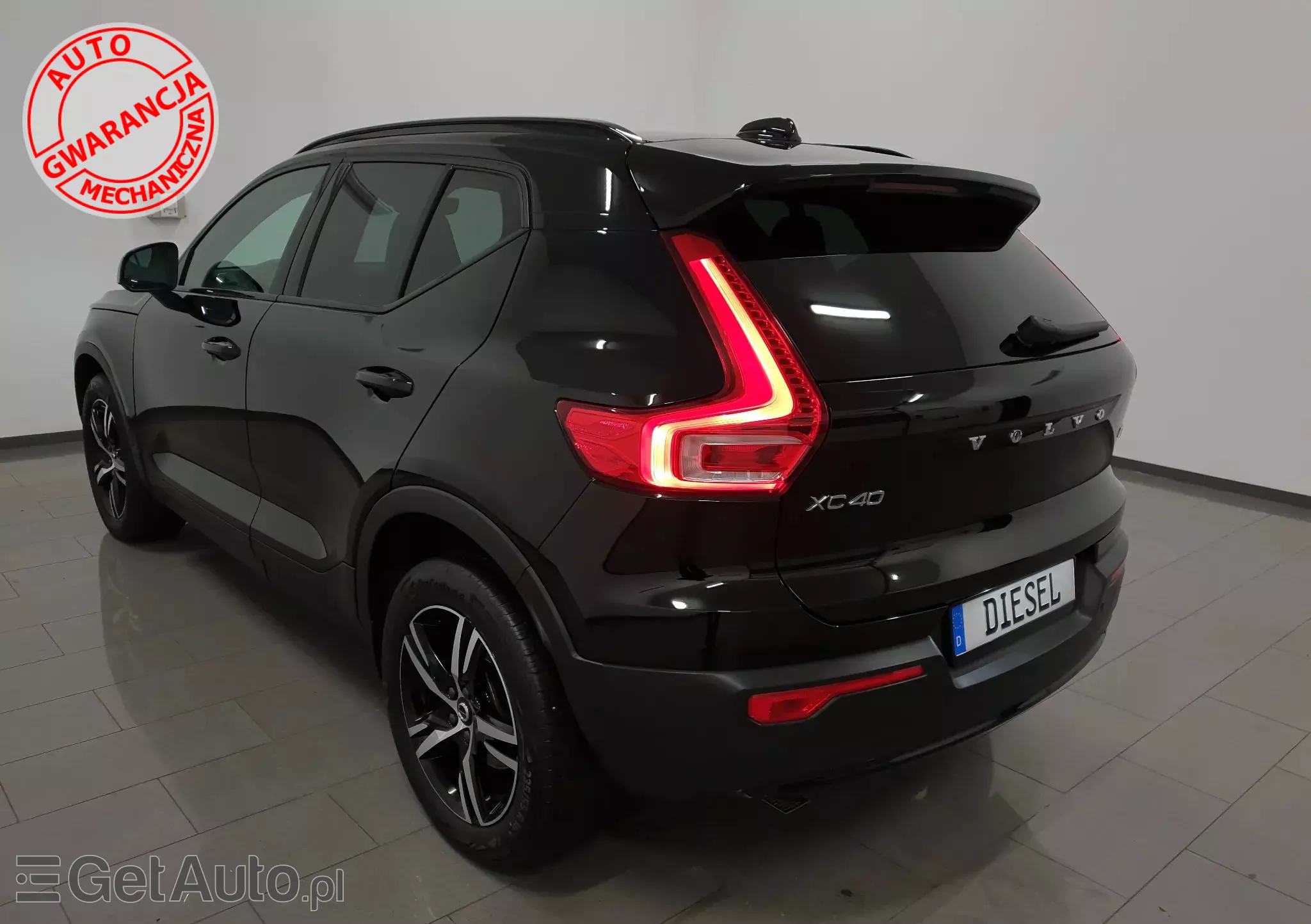 VOLVO XC 40 