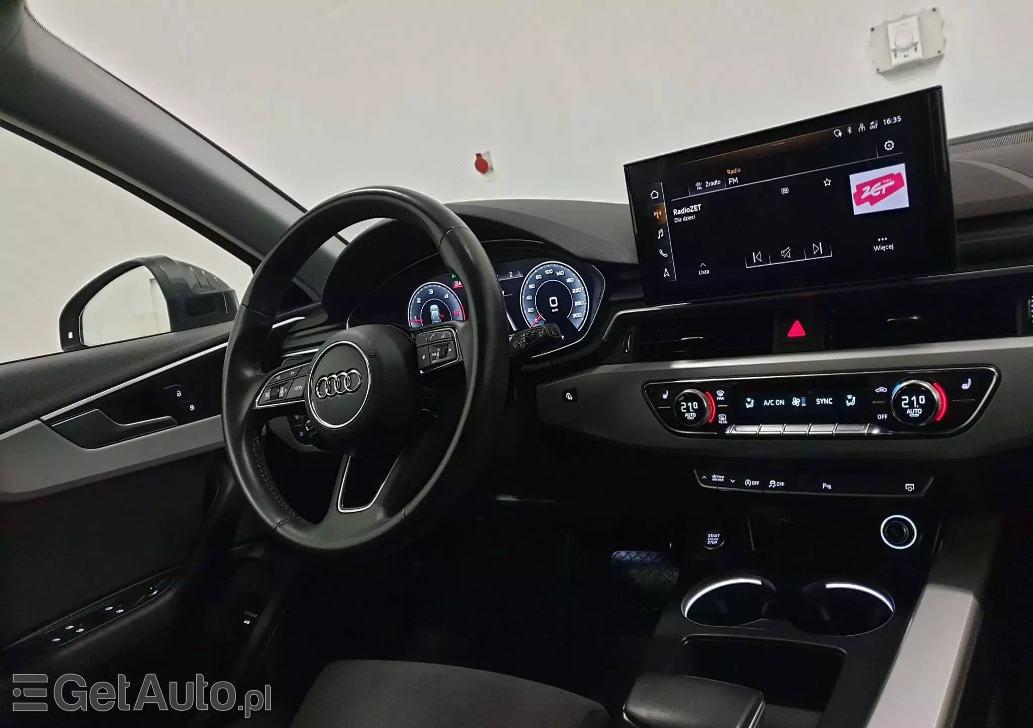 AUDI A4 40 TDI Quattro S Line S tronic