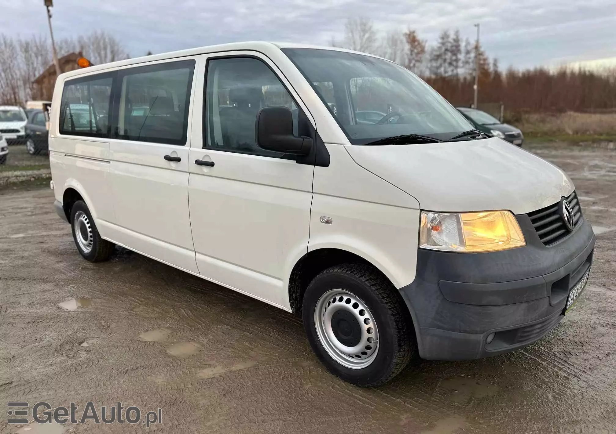 VOLKSWAGEN Transporter 