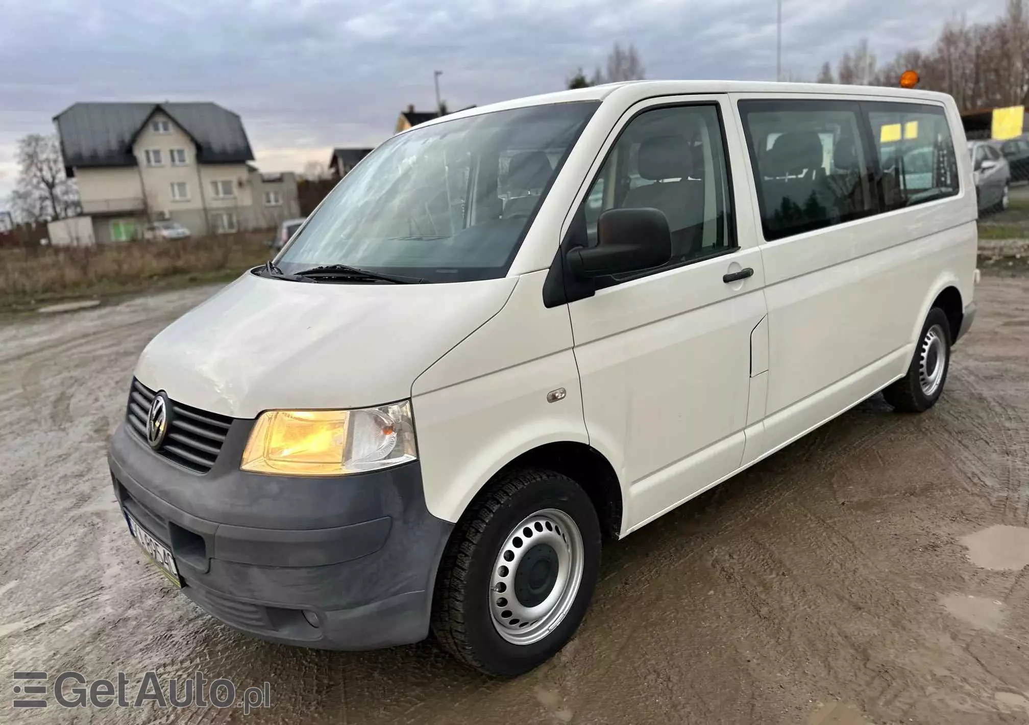 VOLKSWAGEN Transporter 