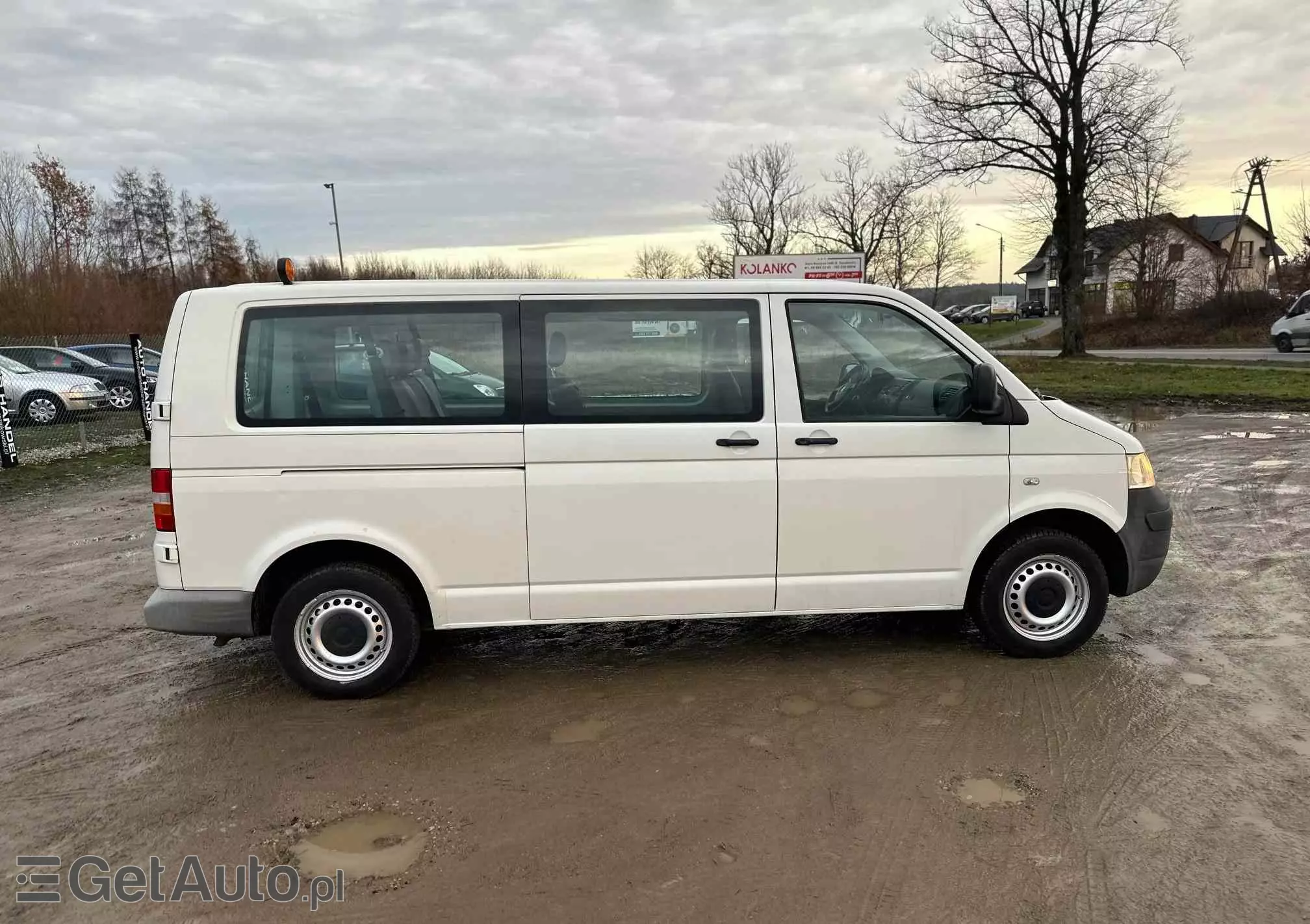 VOLKSWAGEN Transporter 