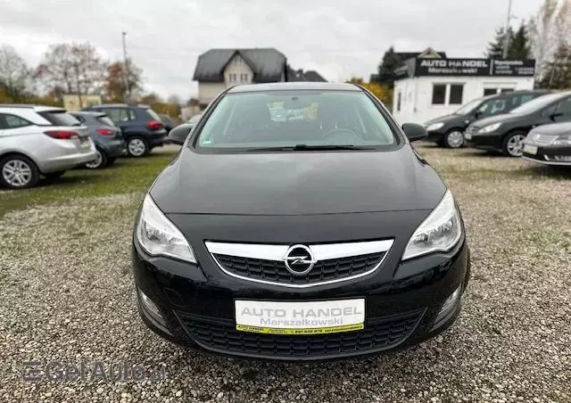 OPEL Astra 1.4 Active