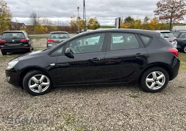 OPEL Astra 1.4 Active