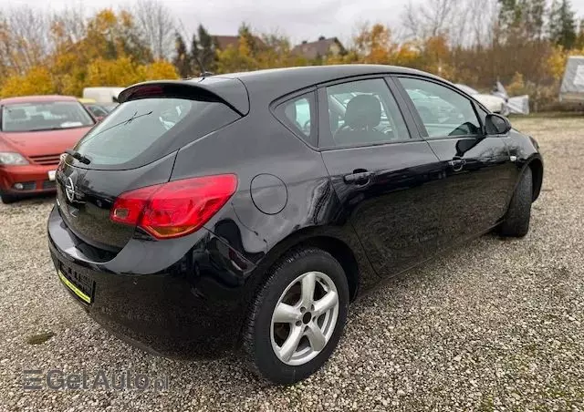 OPEL Astra 1.4 Active