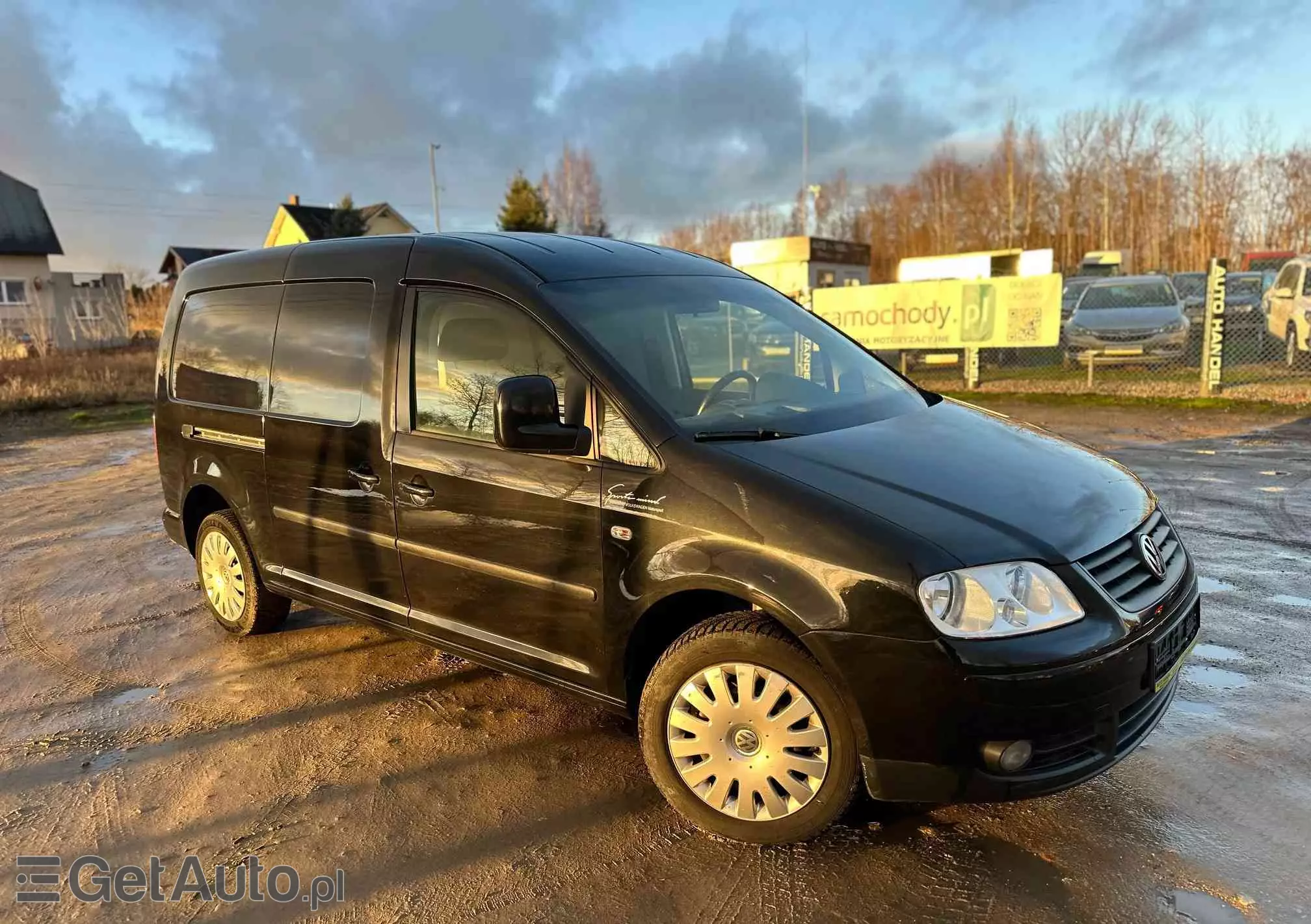 VOLKSWAGEN Caddy Maxi 