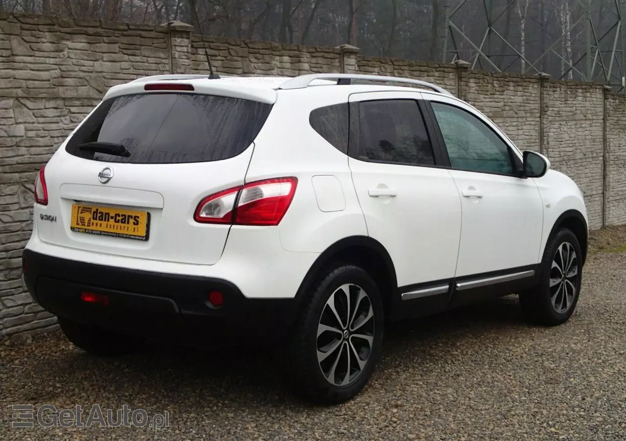 NISSAN Qashqai 1.6 visia