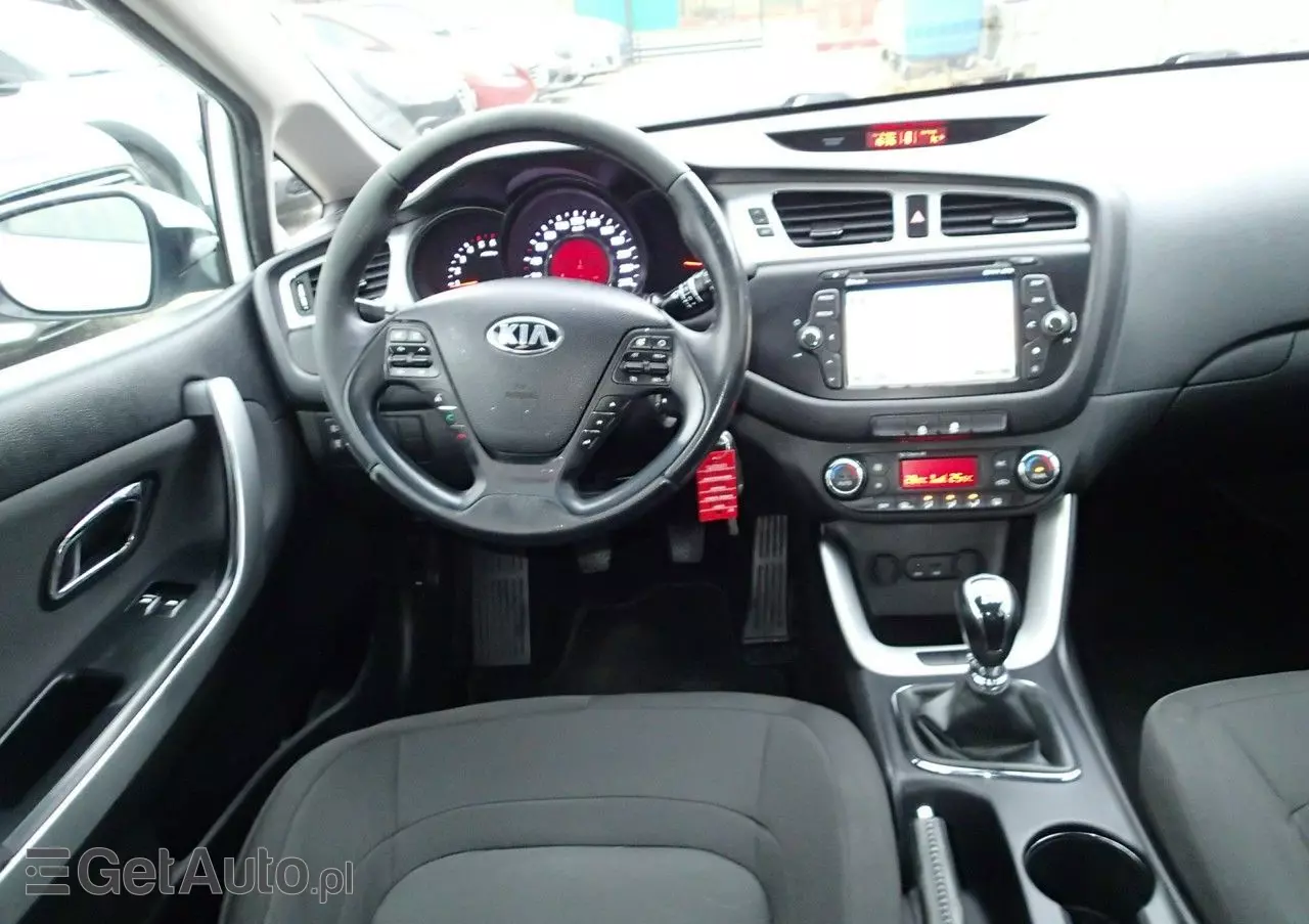 KIA Ceed Cee'd 1.6 CRDi M