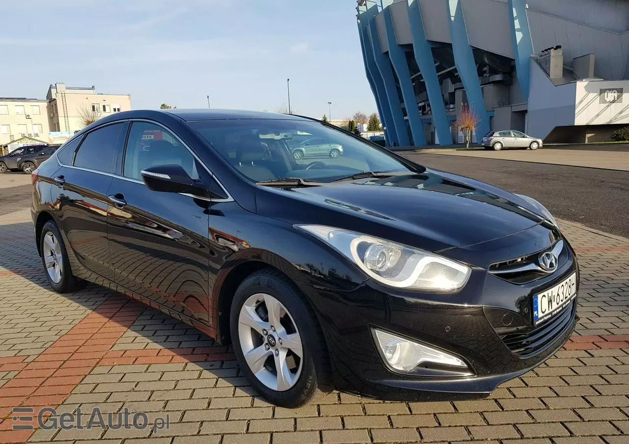 HYUNDAI I40 