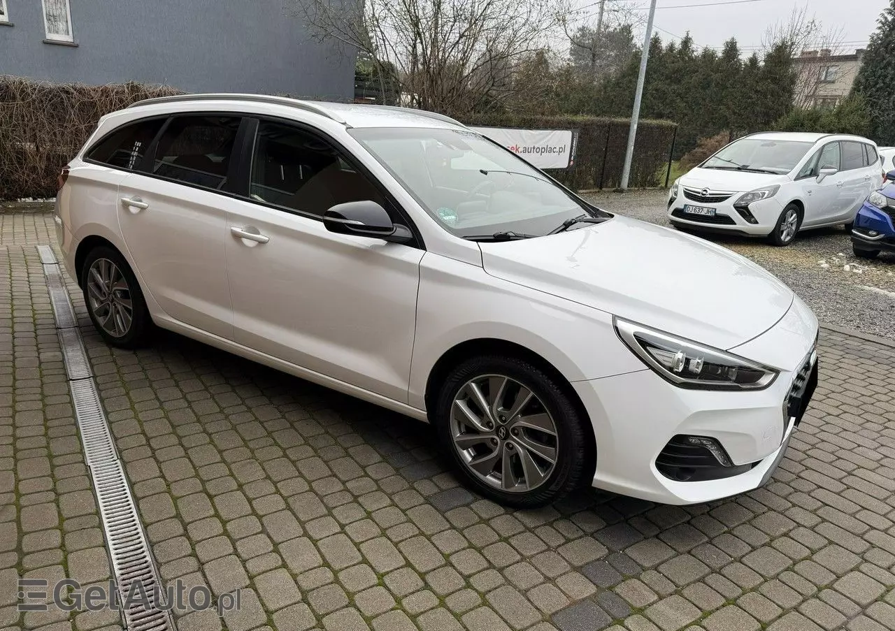 HYUNDAI I30 Kombi 1.4 T-GDI Passion Plus