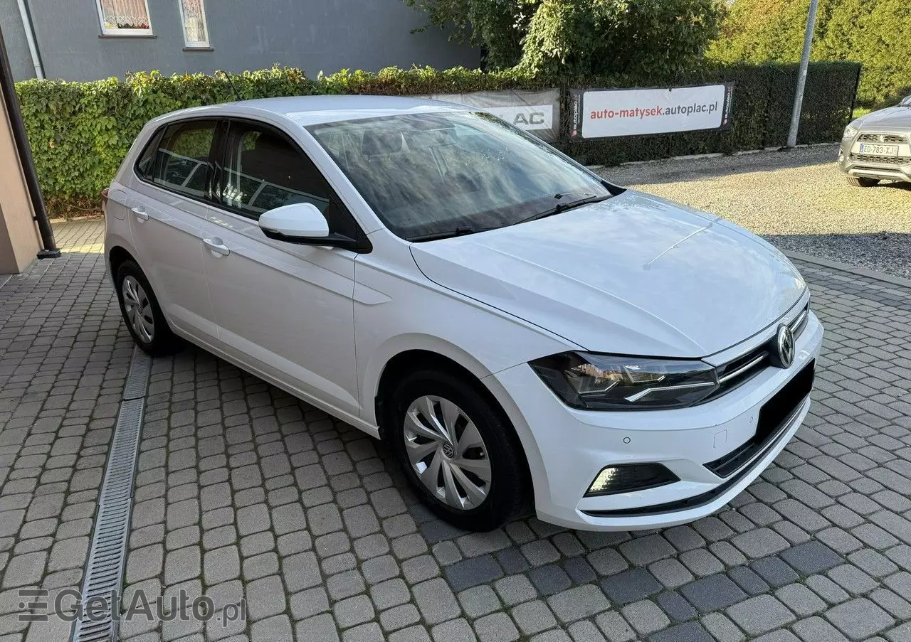 VOLKSWAGEN Polo 1.0 Comfortline