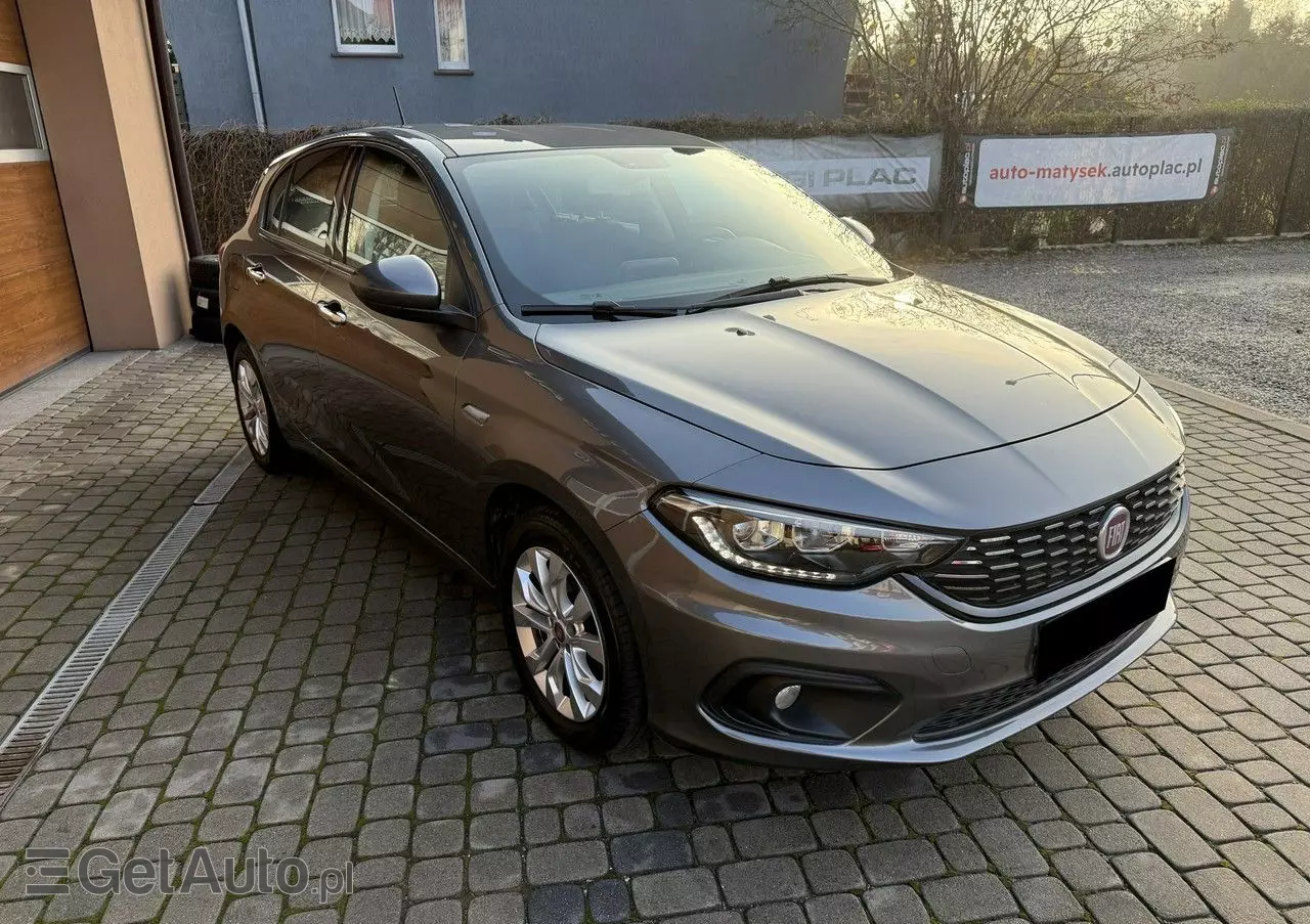 FIAT Tipo 1.4 T-Jet 16v Lounge