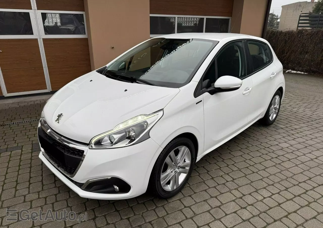 PEUGEOT 208 1.2 PureTech GPF Signature S&S