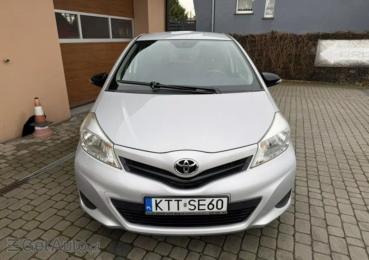 TOYOTA Yaris 1.33 Life