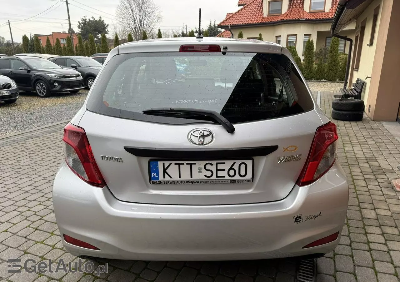 TOYOTA Yaris 1.33 Life