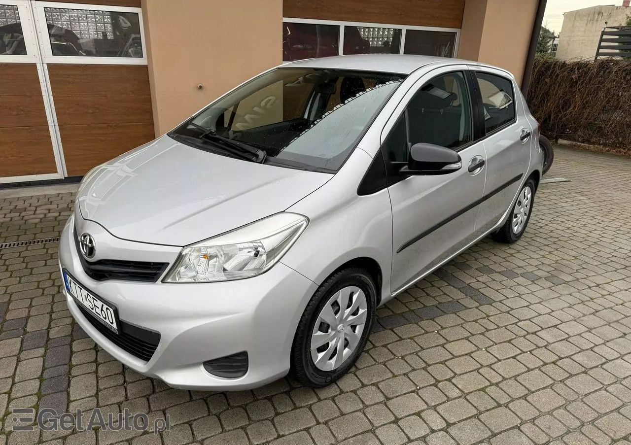 TOYOTA Yaris 1.33 Life