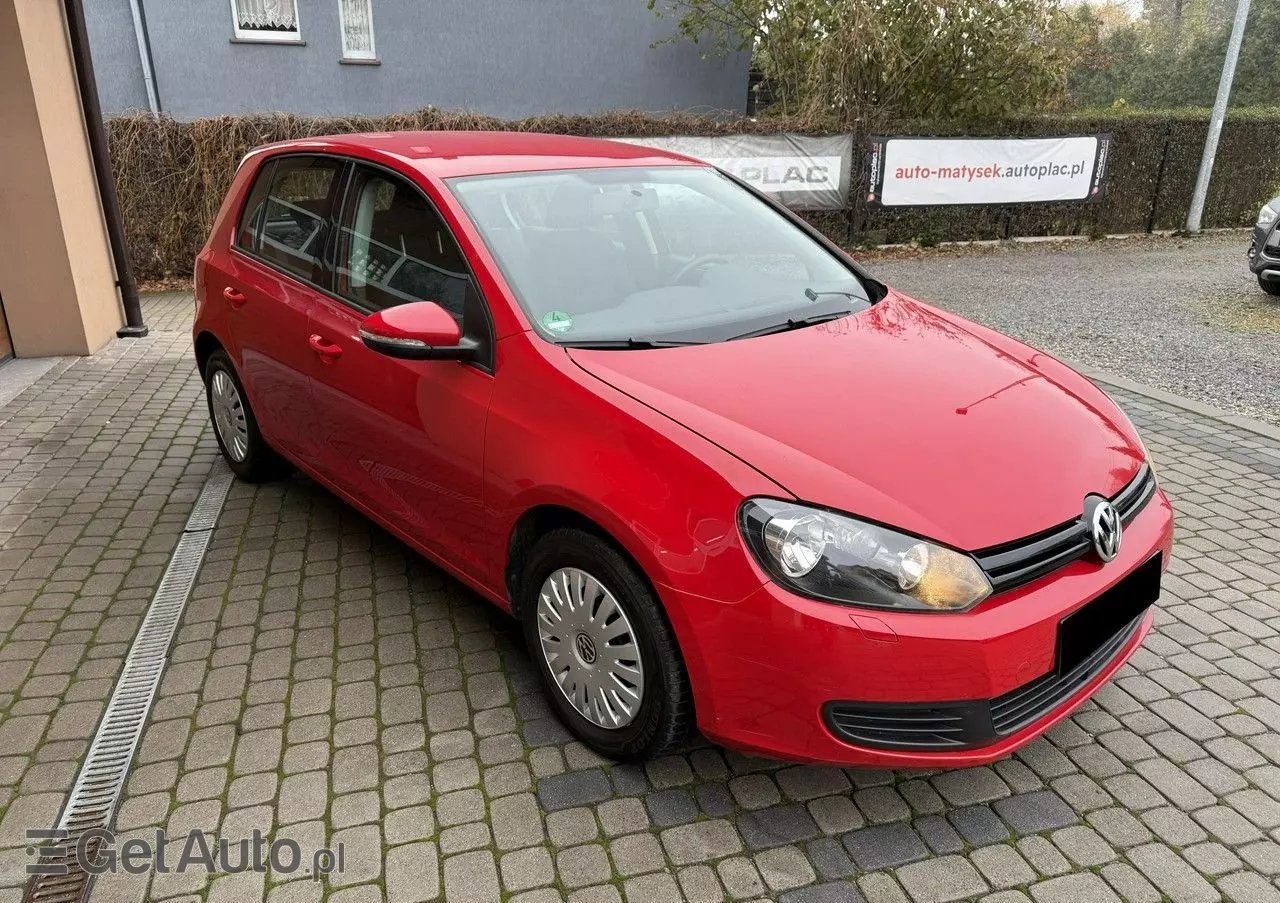 VOLKSWAGEN Golf 1.6 DSG Trendline