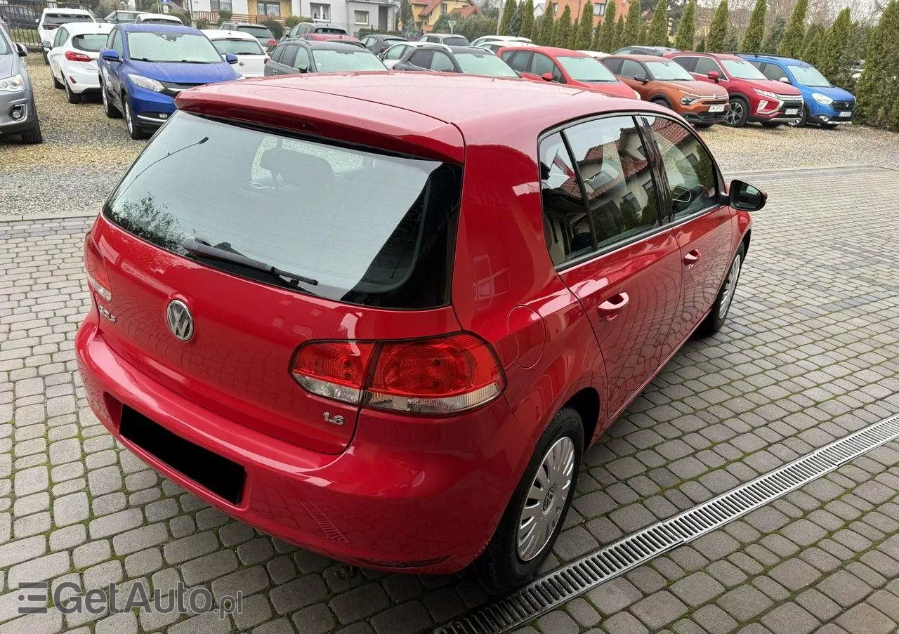 VOLKSWAGEN Golf 1.6 DSG Trendline