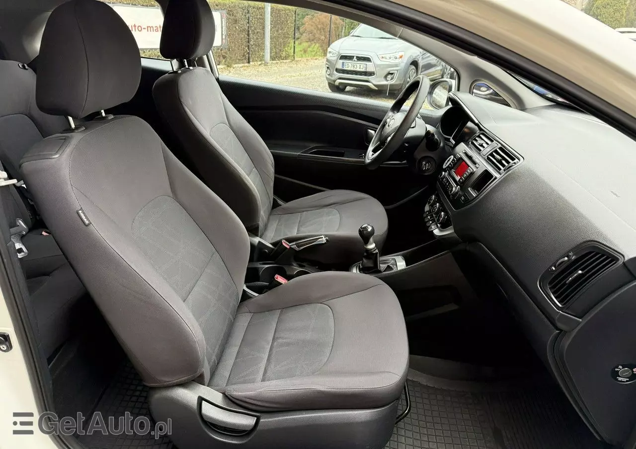 KIA Rio 1.2 M