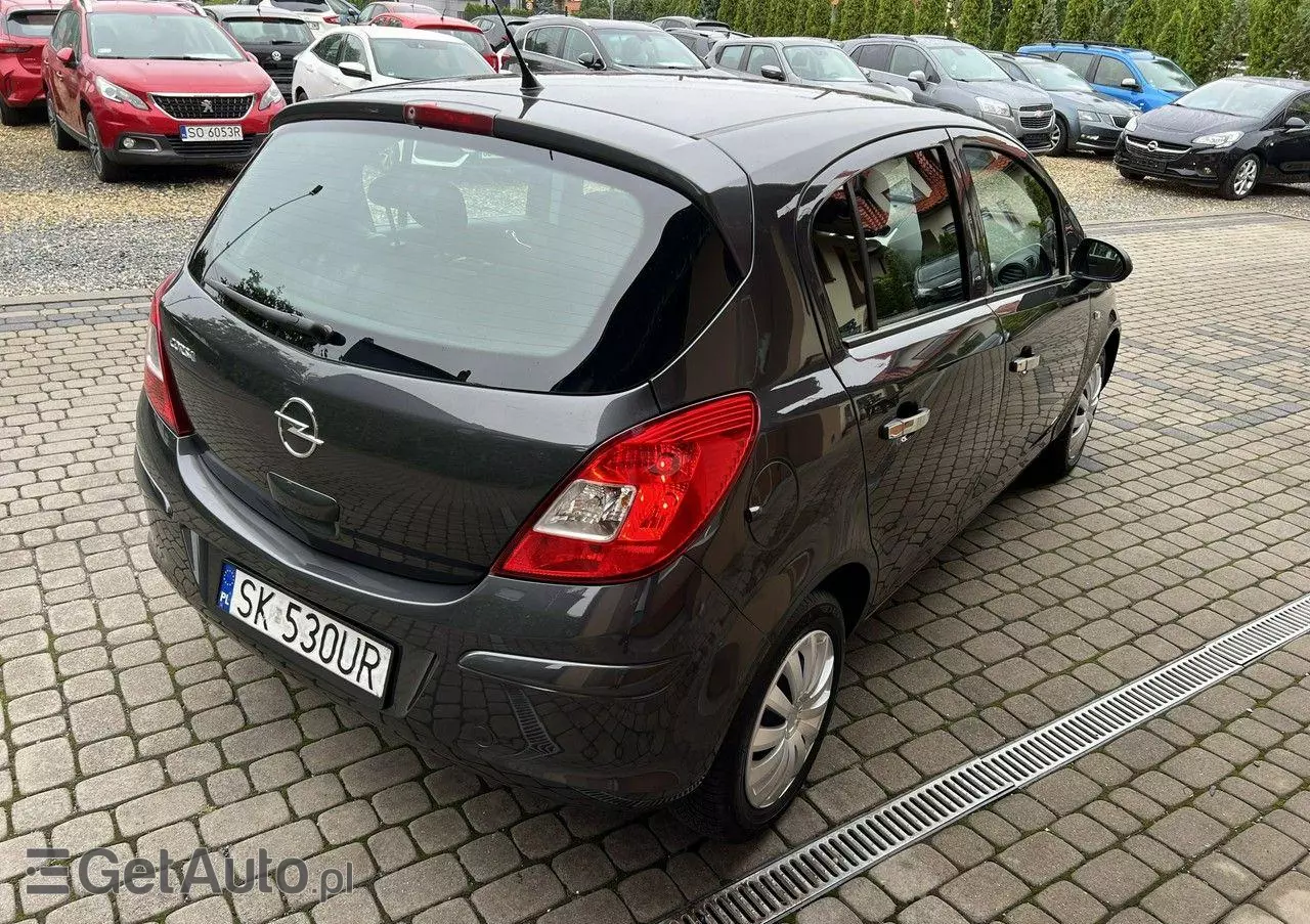 OPEL Corsa 