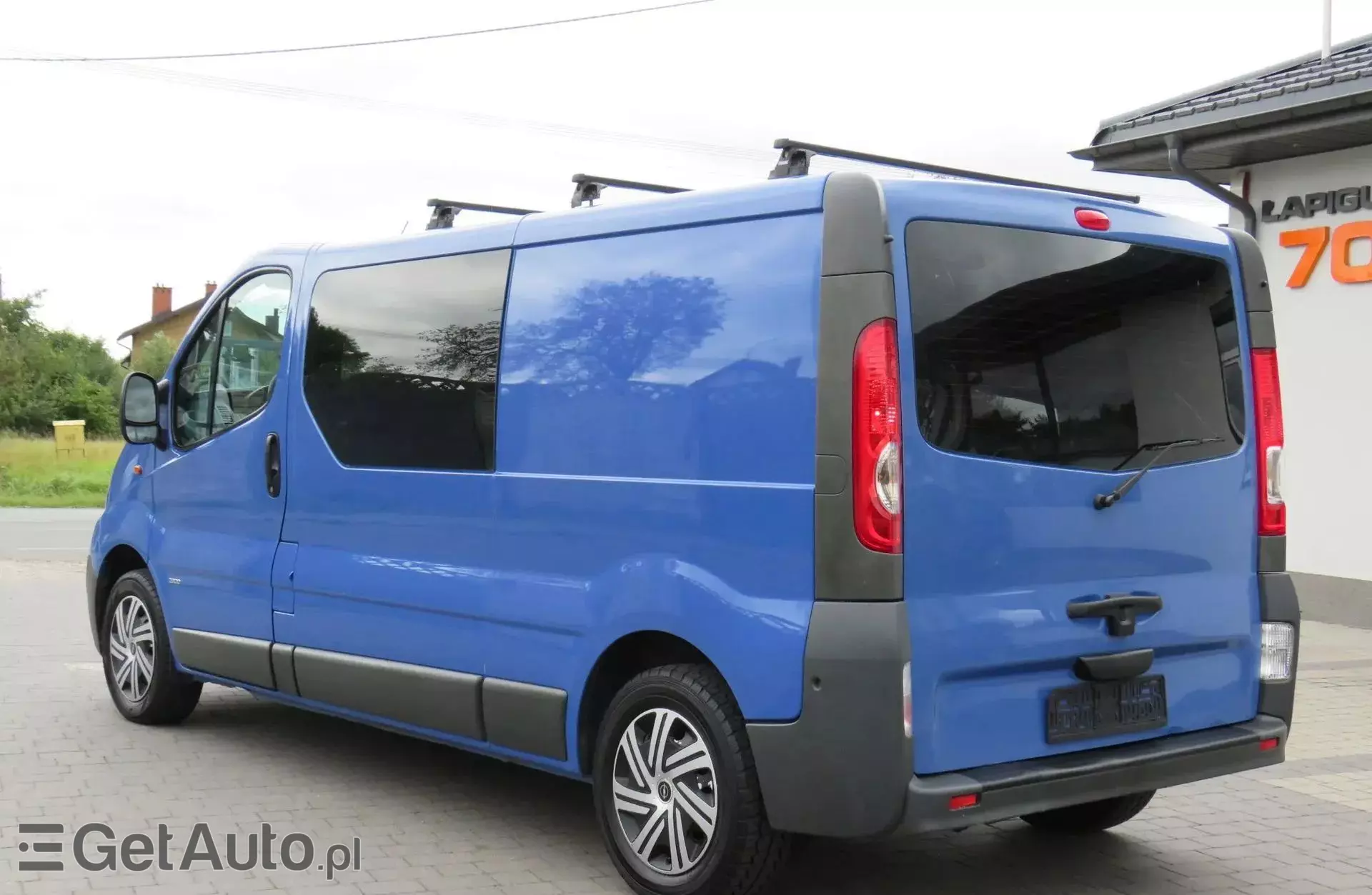 OPEL Vivaro 