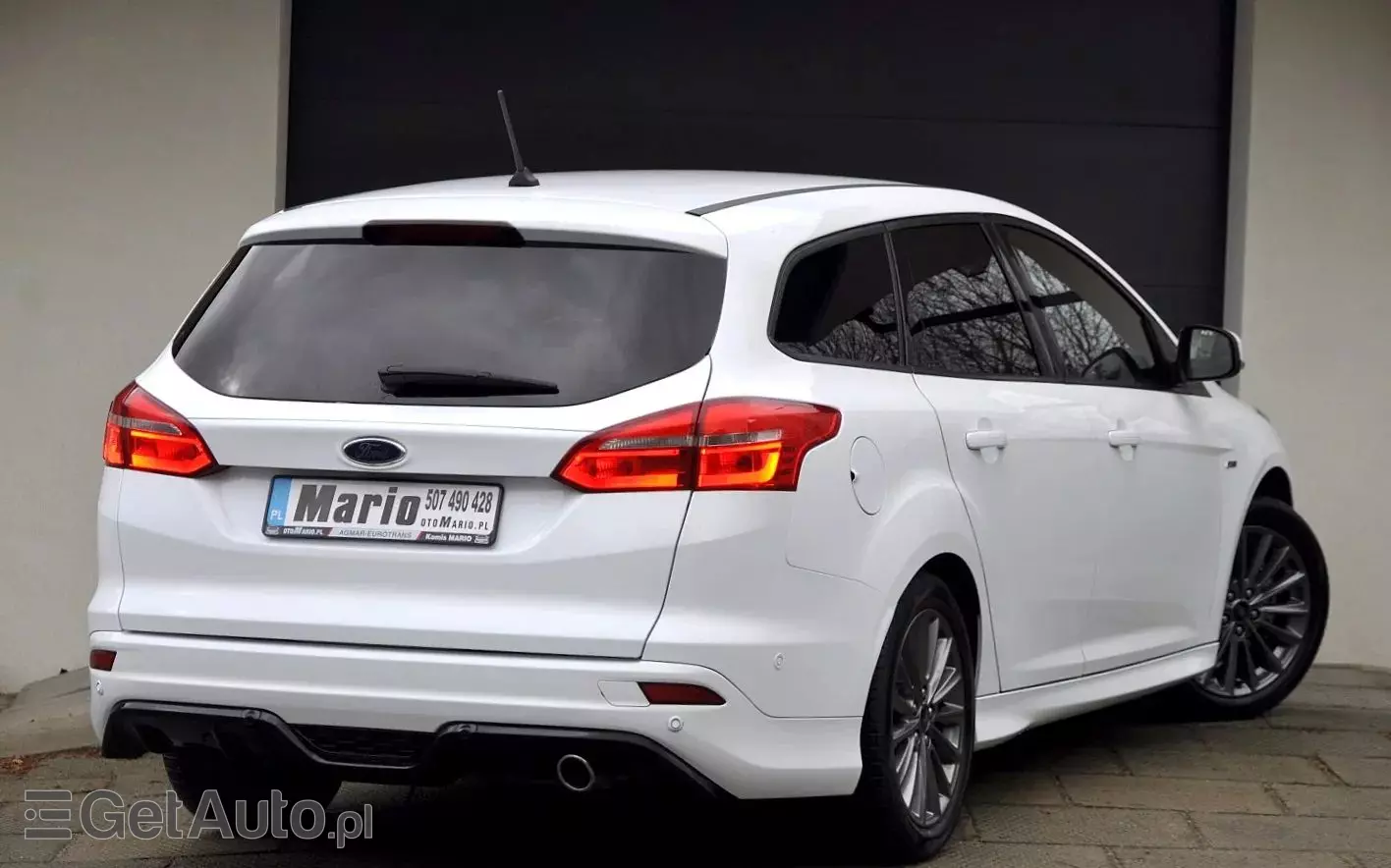 FORD Focus 1.5 EcoBoost Start-Stopp-System ST-LINE