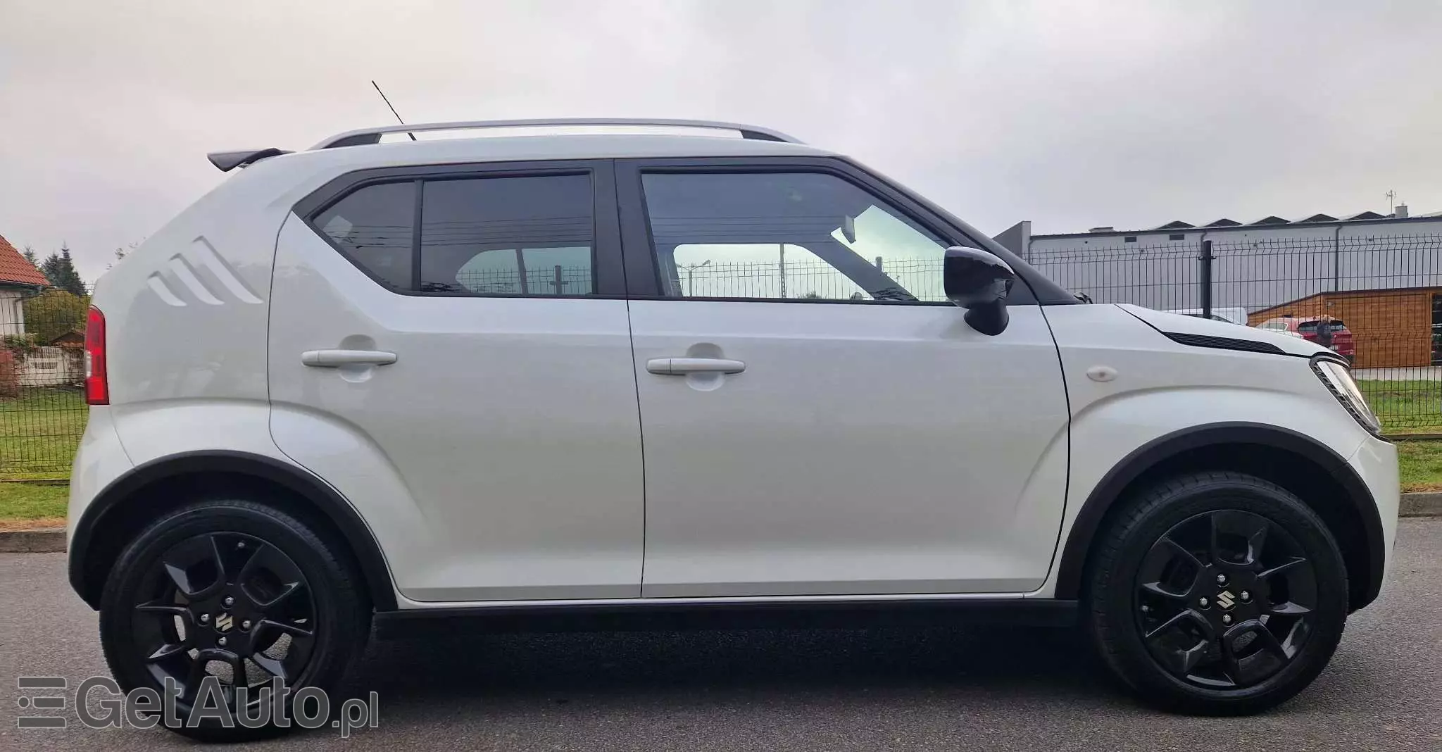 SUZUKI Ignis Dualjet Intro Edition