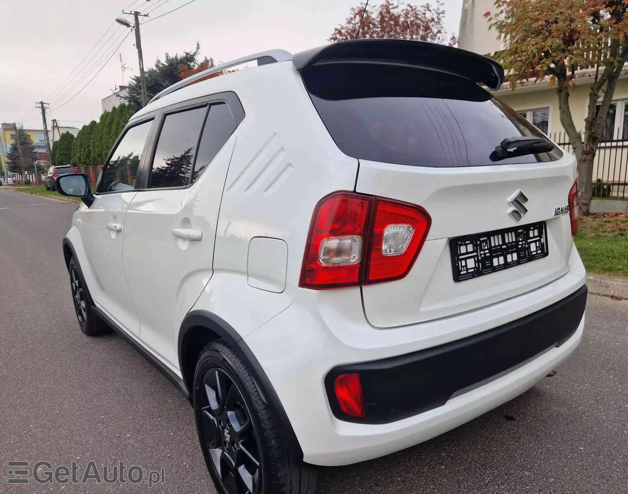 SUZUKI Ignis Dualjet Intro Edition