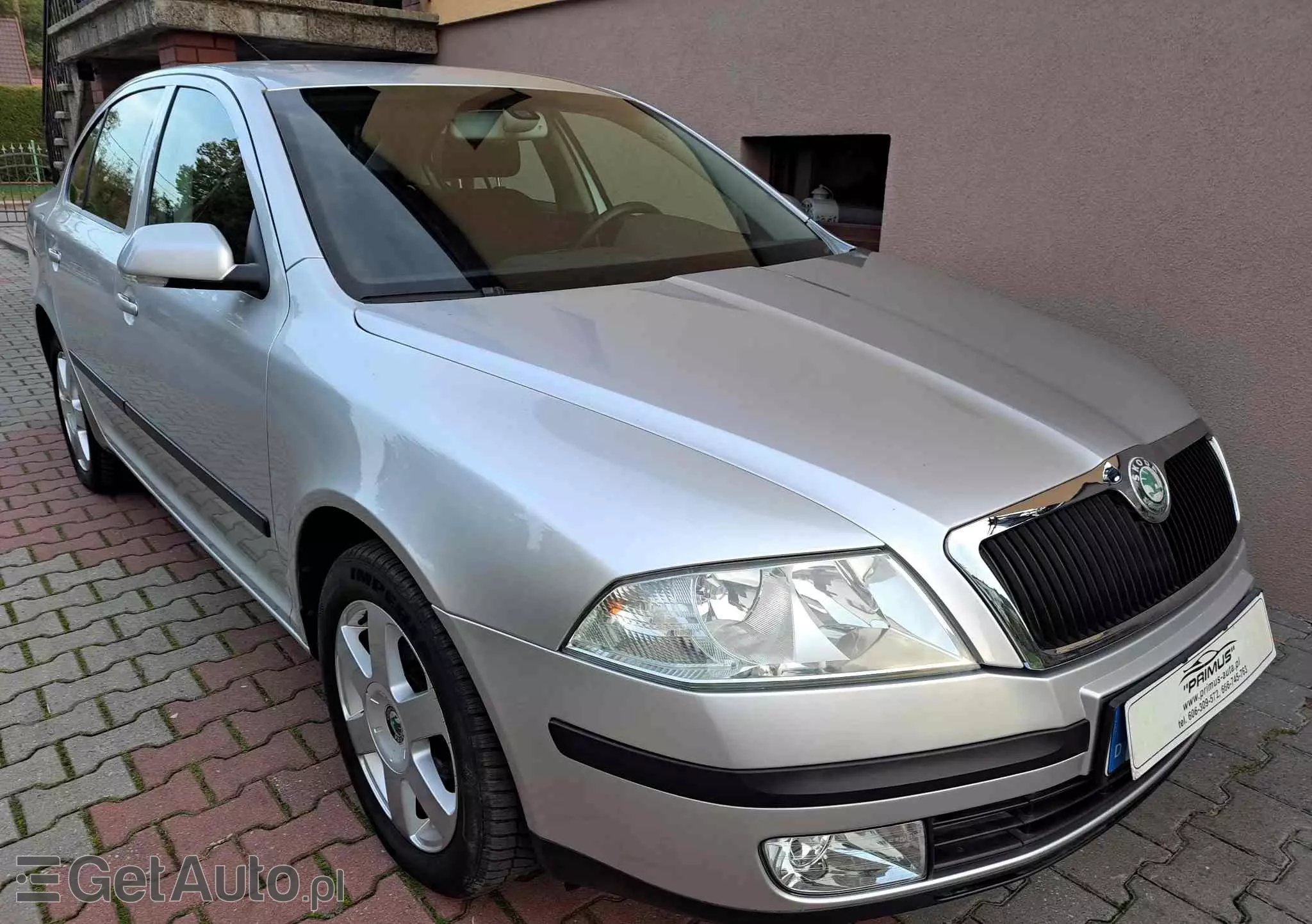 SKODA Octavia 1.6 FSI Elegance