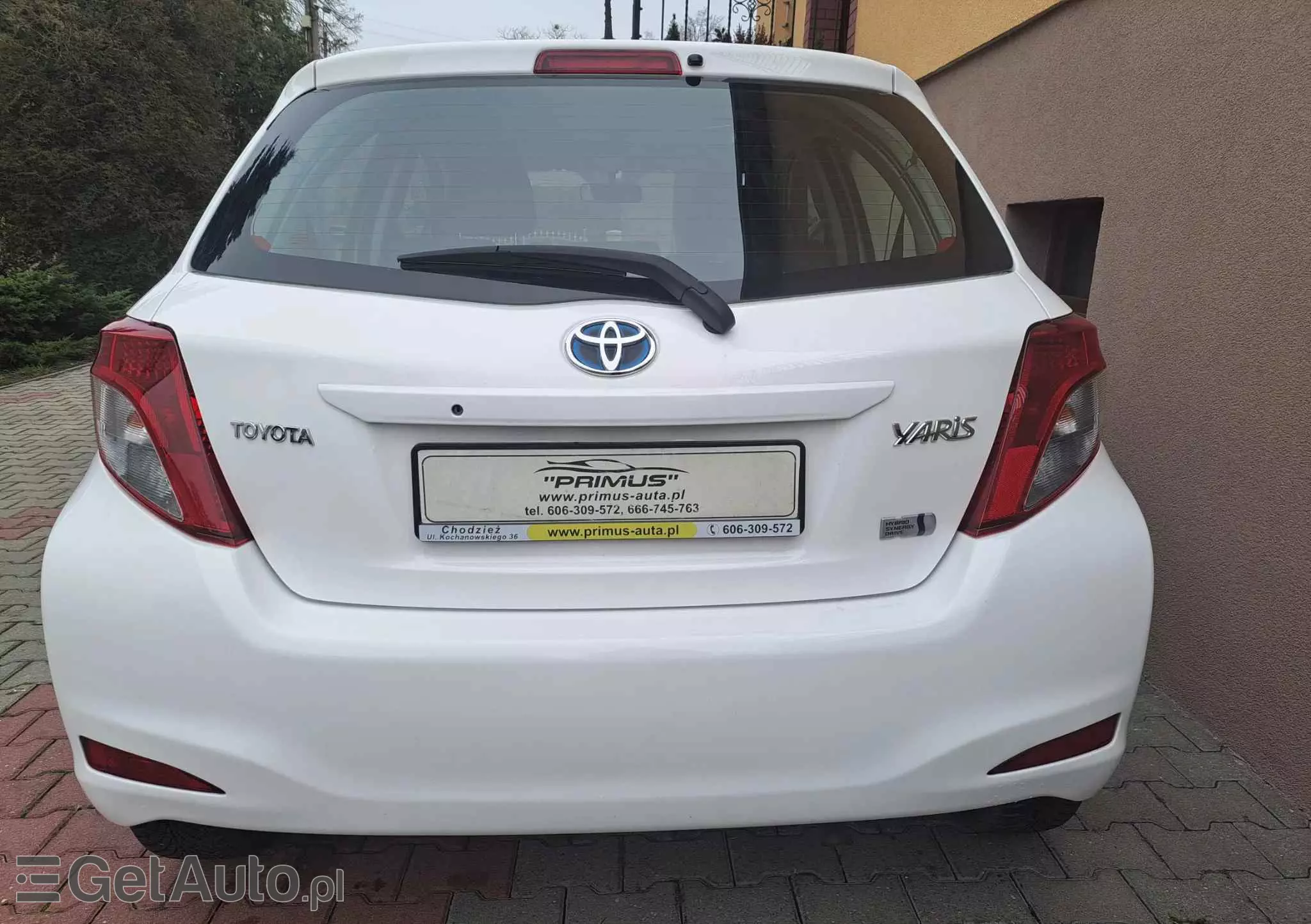 TOYOTA Yaris Hybrid 1.5 VVT-i Comfort