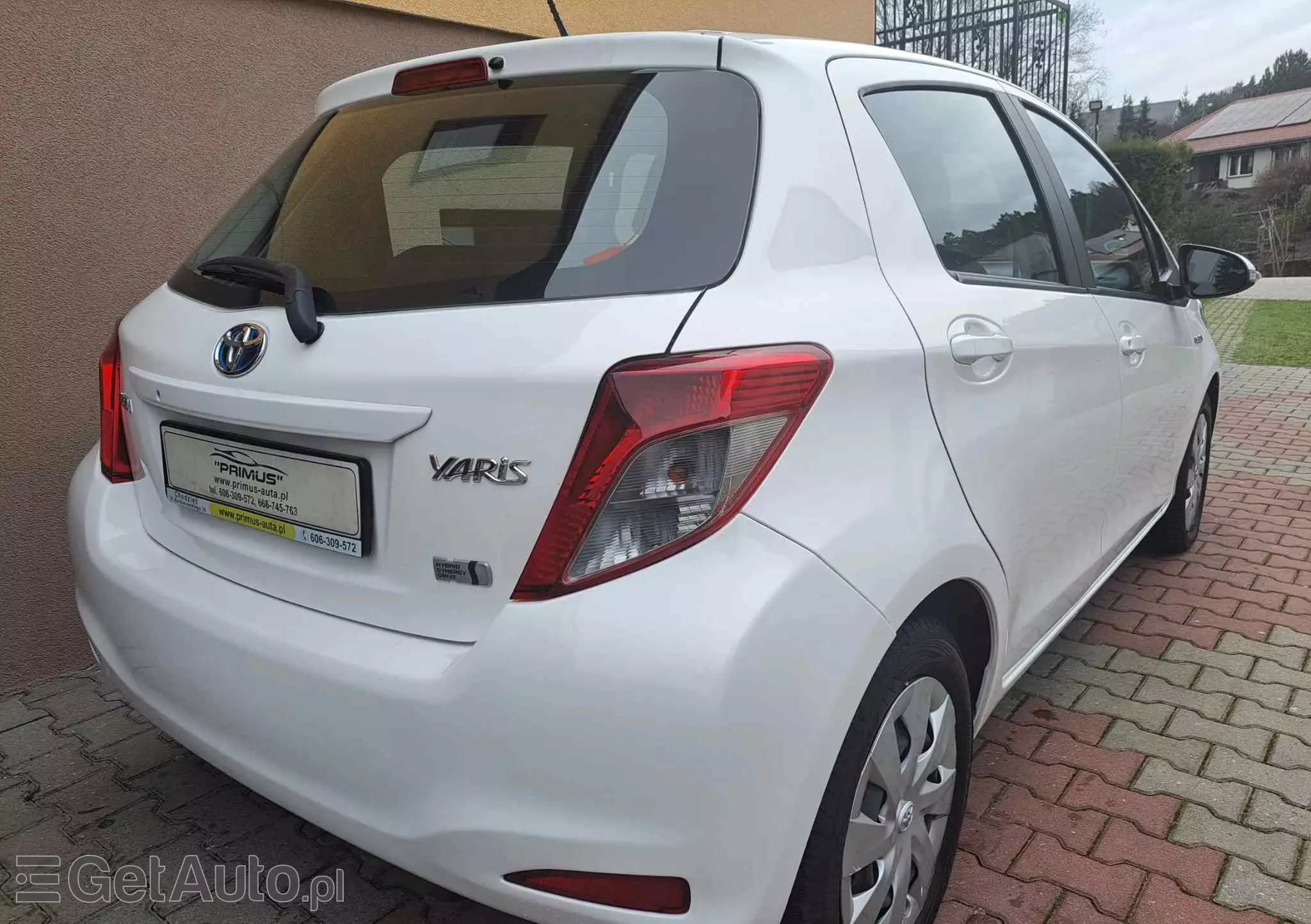 TOYOTA Yaris Hybrid 1.5 VVT-i Comfort