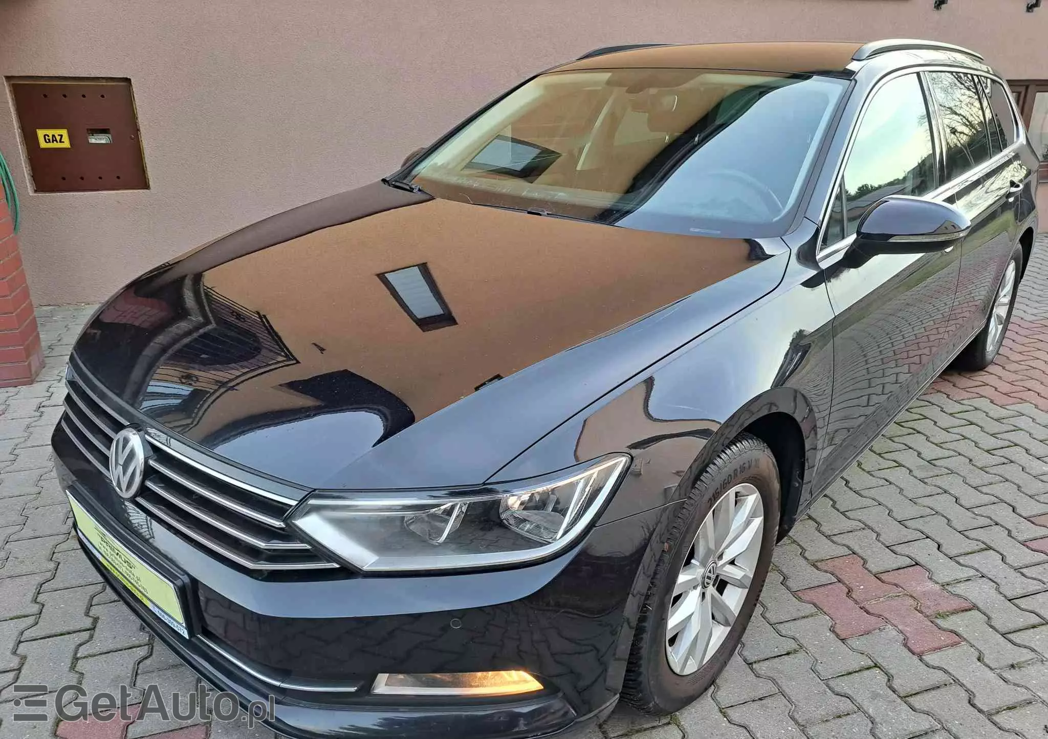 VOLKSWAGEN Passat Variant 2.0 TDI SCR Comfortline