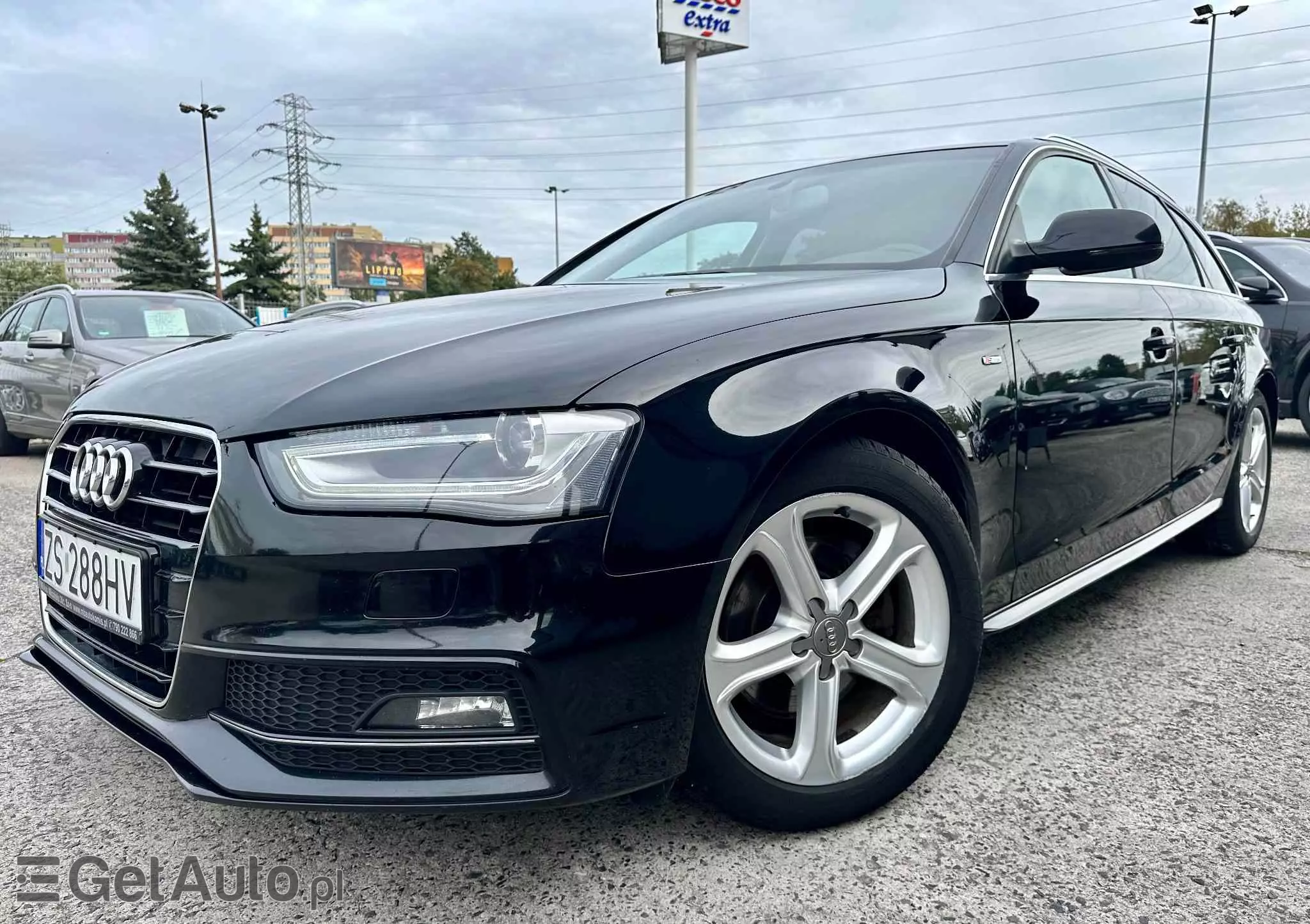 AUDI A4 Avant 2.0 TDI DPF multitronic S line Sportpaket