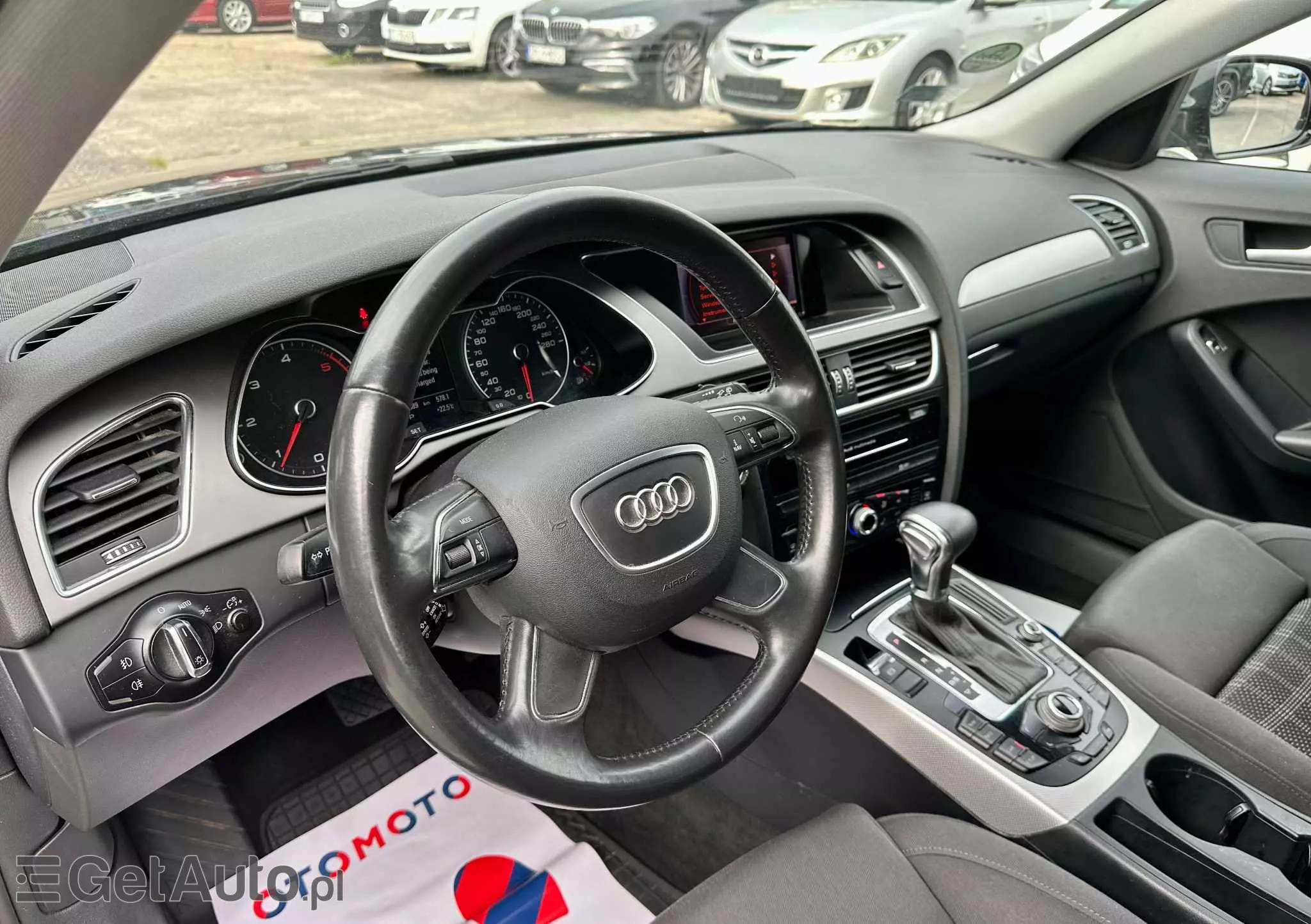 AUDI A4 Avant 2.0 TDI DPF multitronic S line Sportpaket