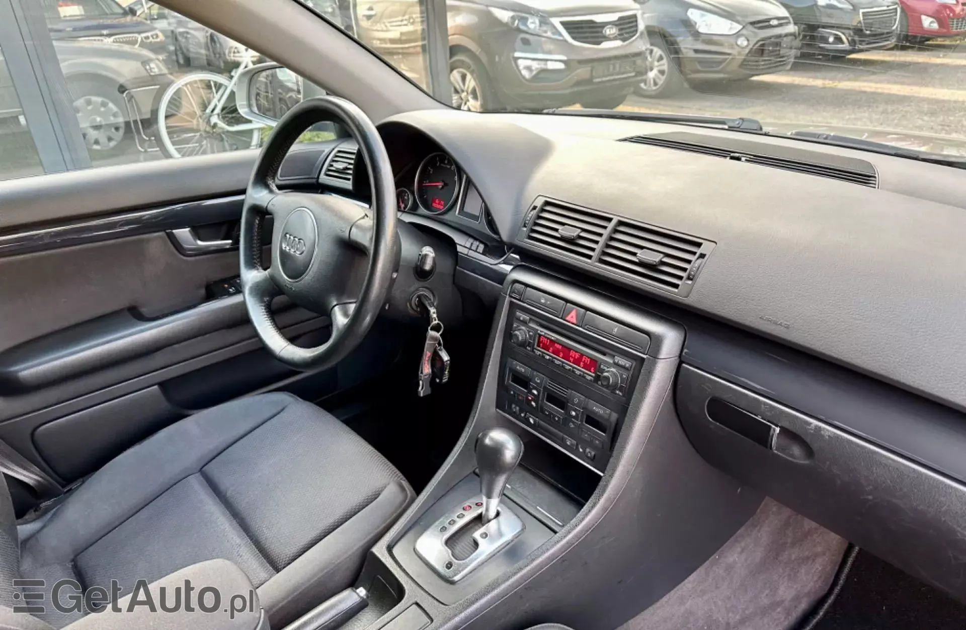 AUDI A4 2.0i 20V (130 KM) Multitronic