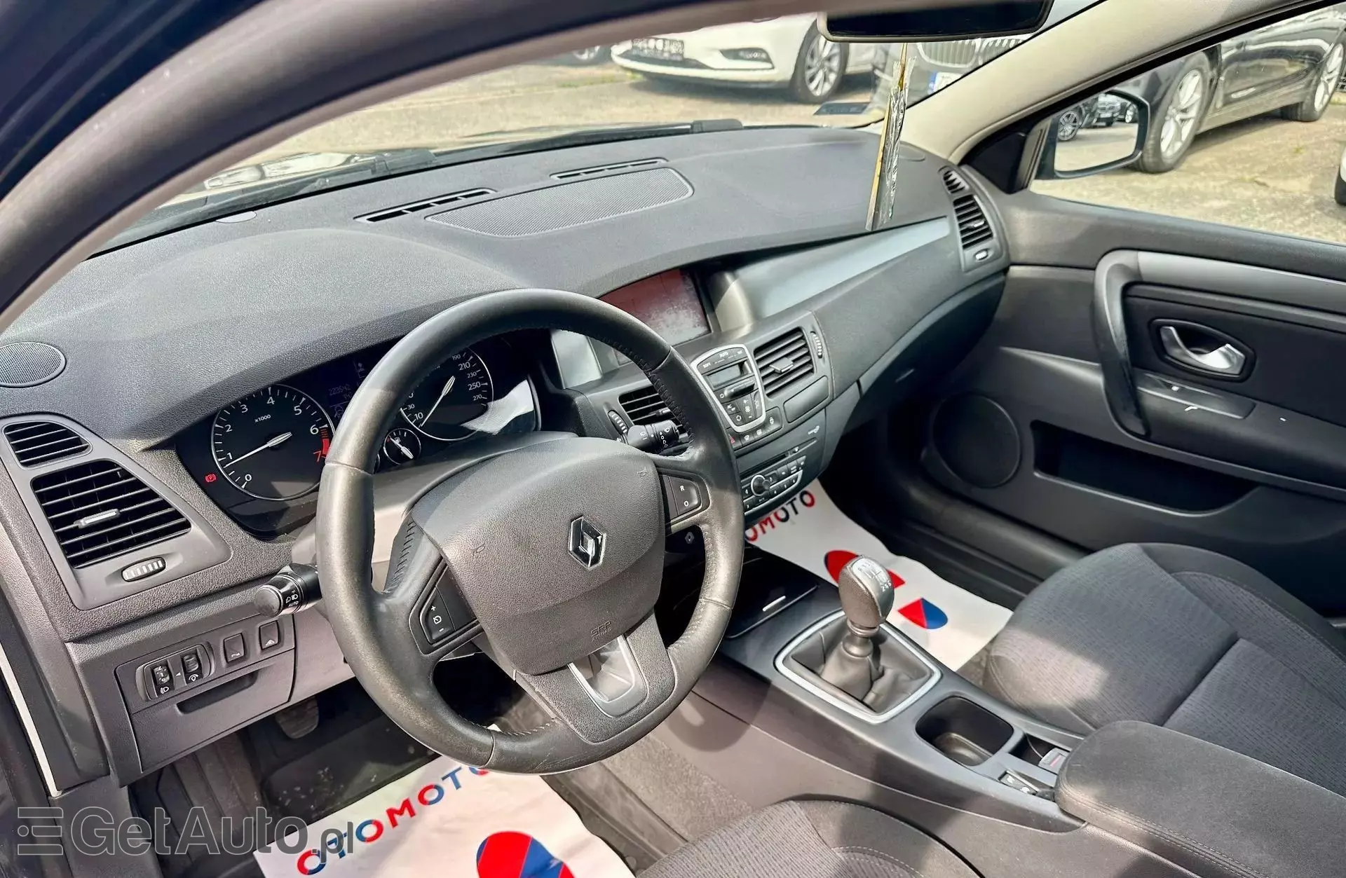 RENAULT Laguna 2,0 16V (140 KM)