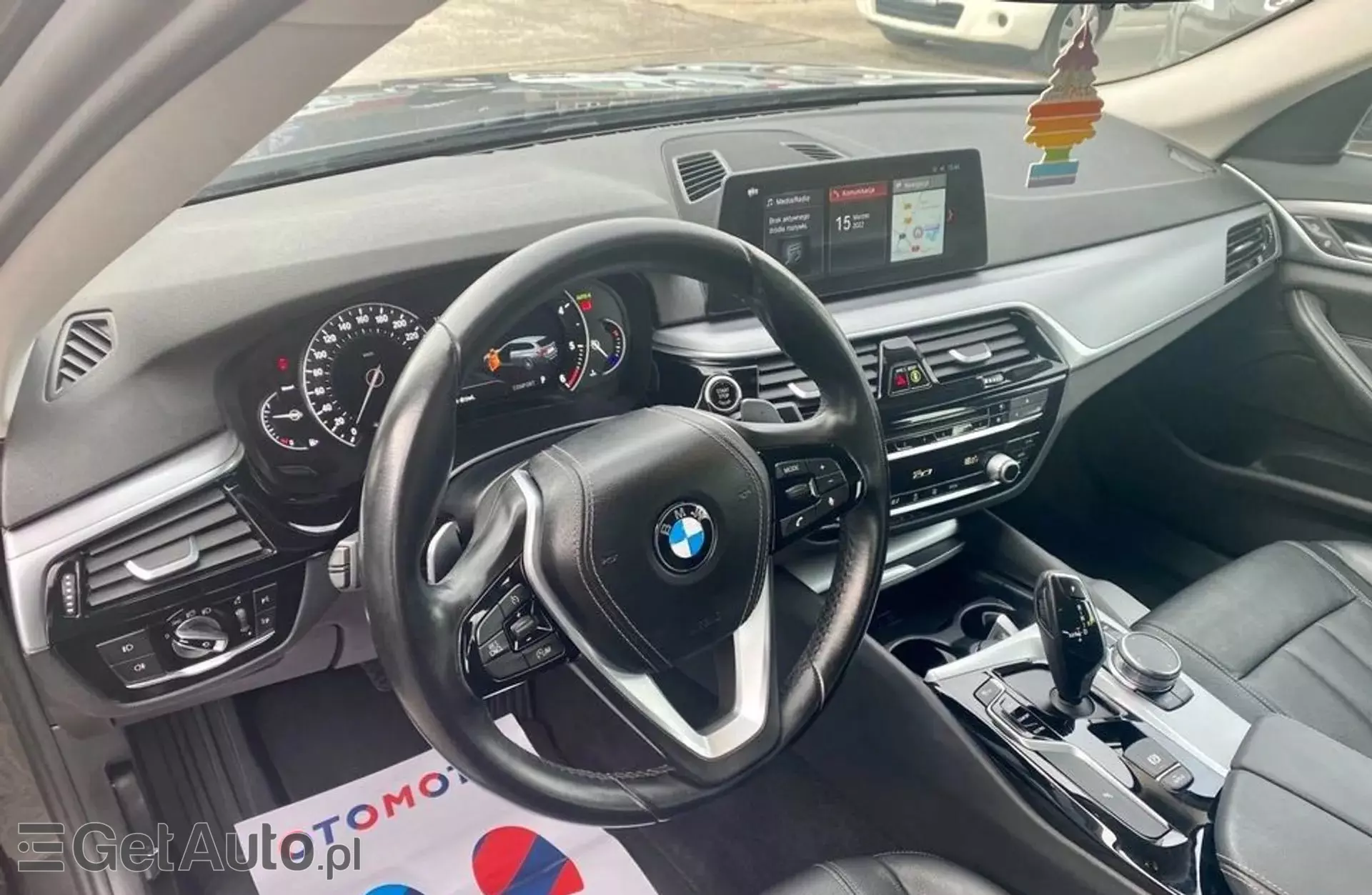 BMW Seria 5 520d (190 KM) Steptronic