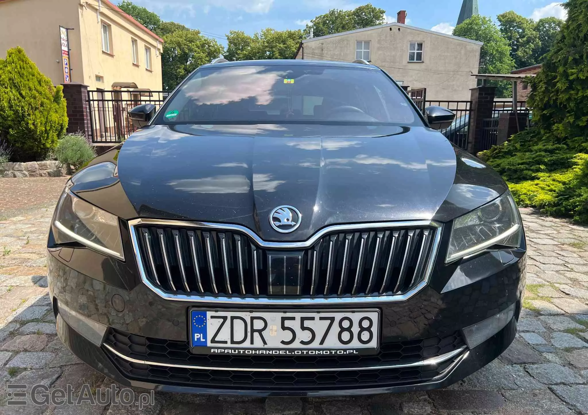 SKODA Superb 2.0 TDI Ambition DSG