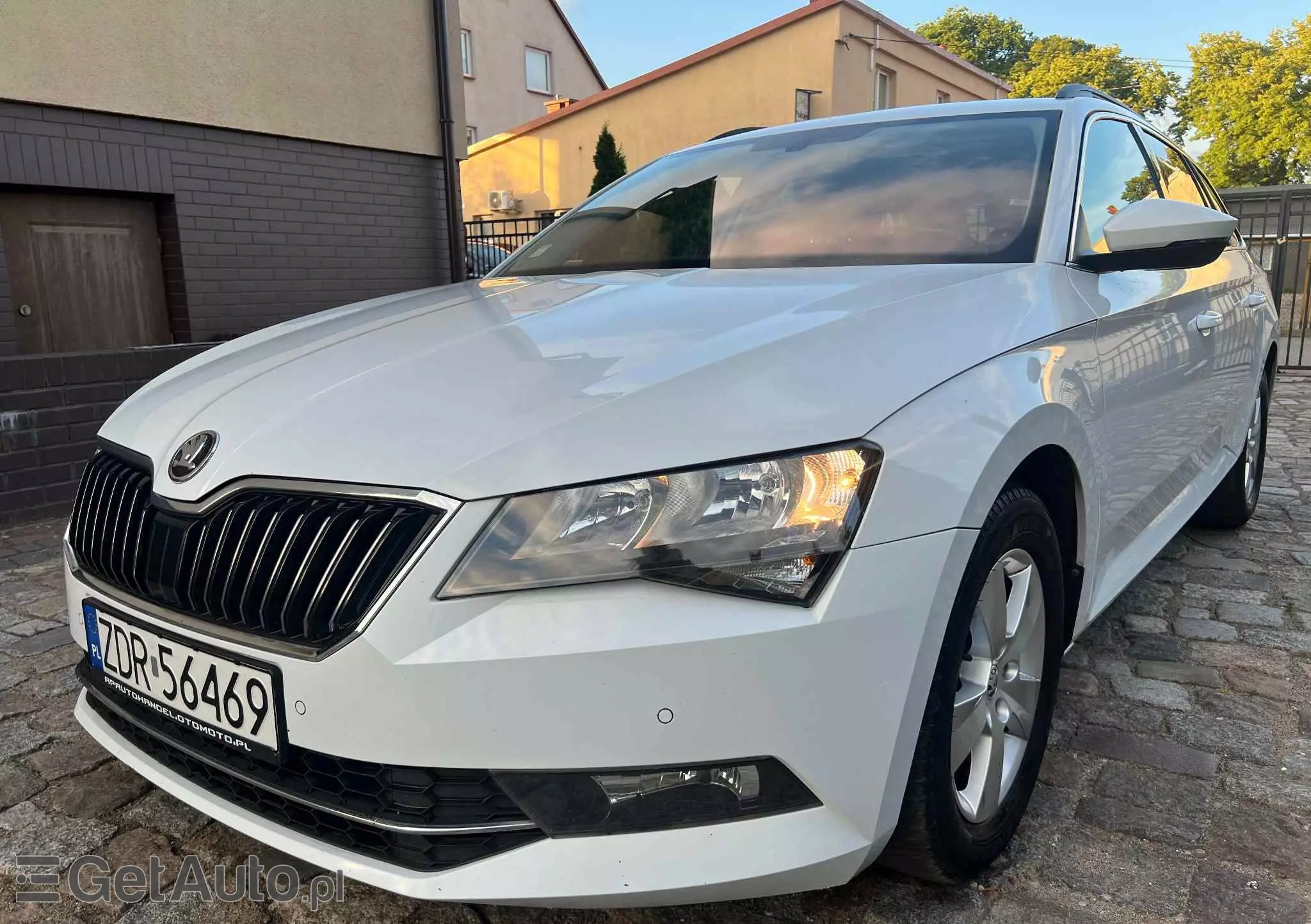 SKODA Superb 2.0 TDI Ambition