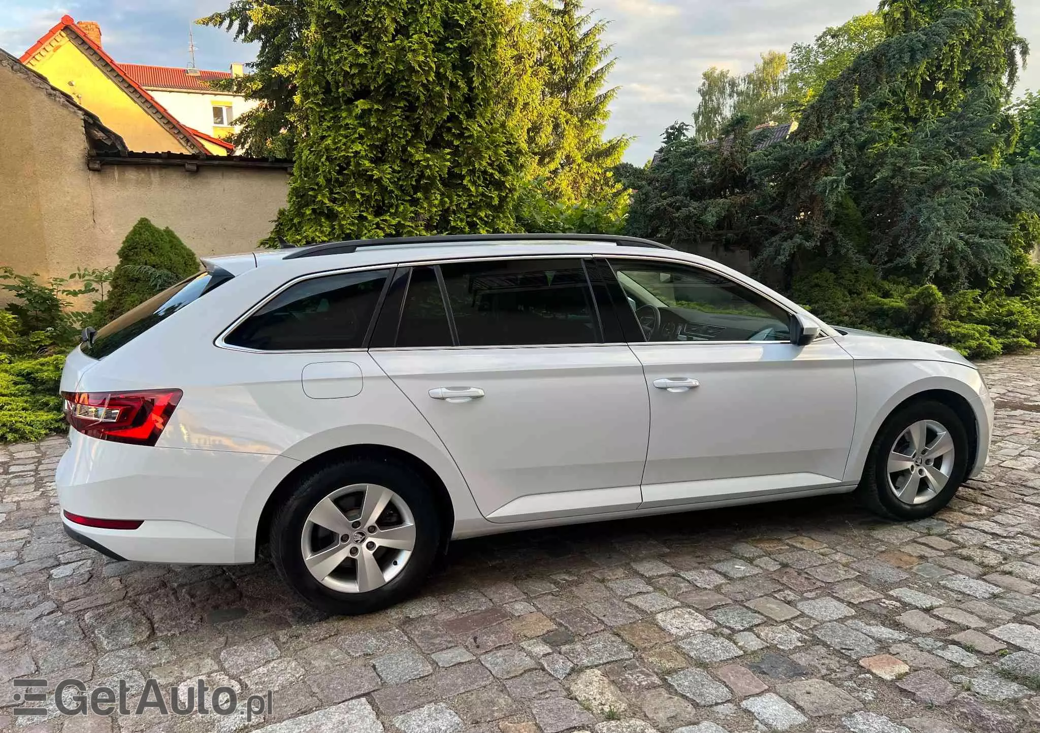 SKODA Superb 2.0 TDI Ambition