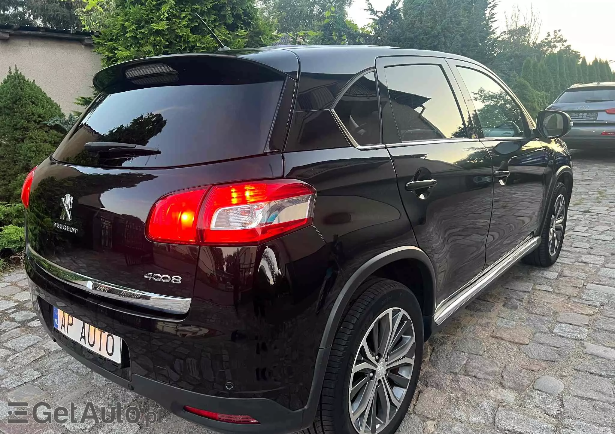 PEUGEOT 4008 HDI FAP 115 Stop & Start Allure