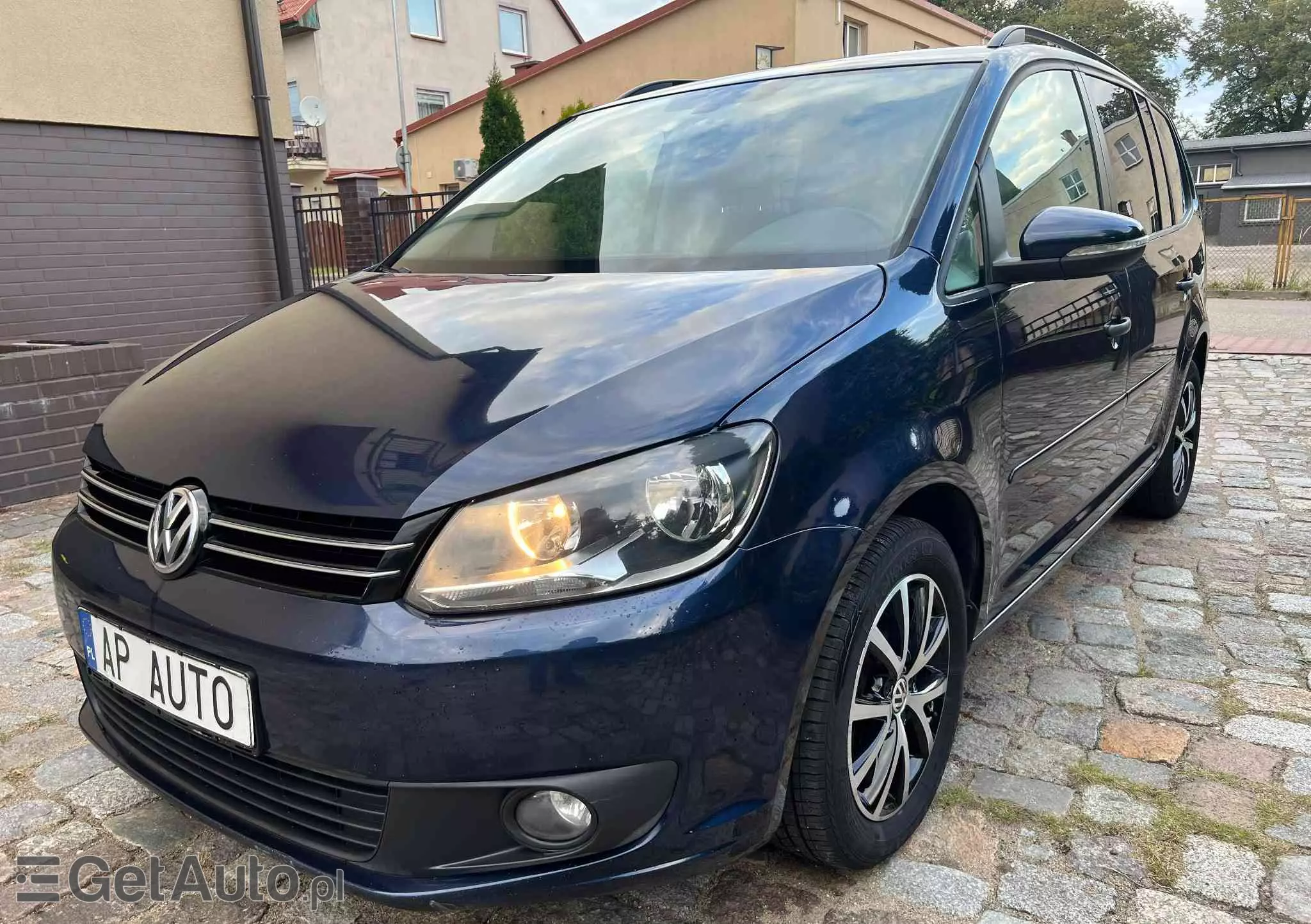 VOLKSWAGEN Touran 1.6 TDI DPF BlueMot Comfortline