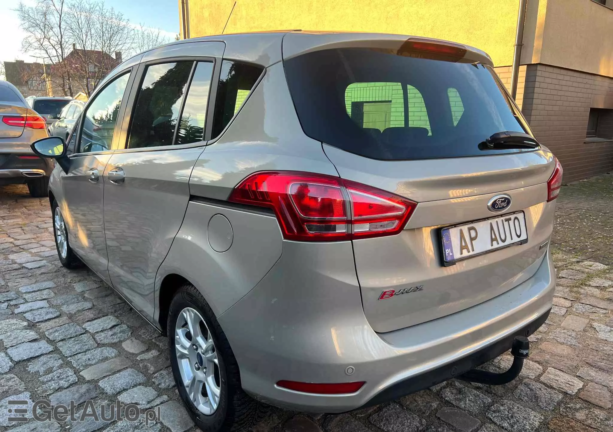 FORD B-MAX 1.0 EcoBoost SYNC Edition