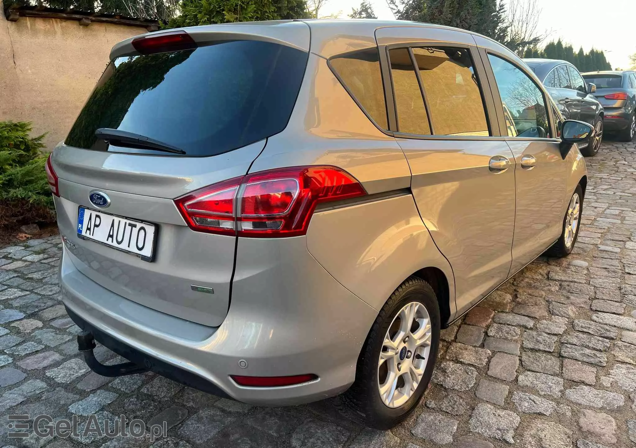 FORD B-MAX 1.0 EcoBoost SYNC Edition