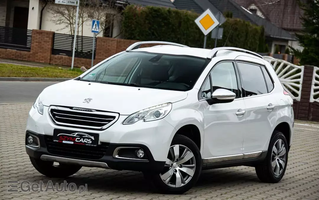 PEUGEOT 2008 1.2 VTi Allure