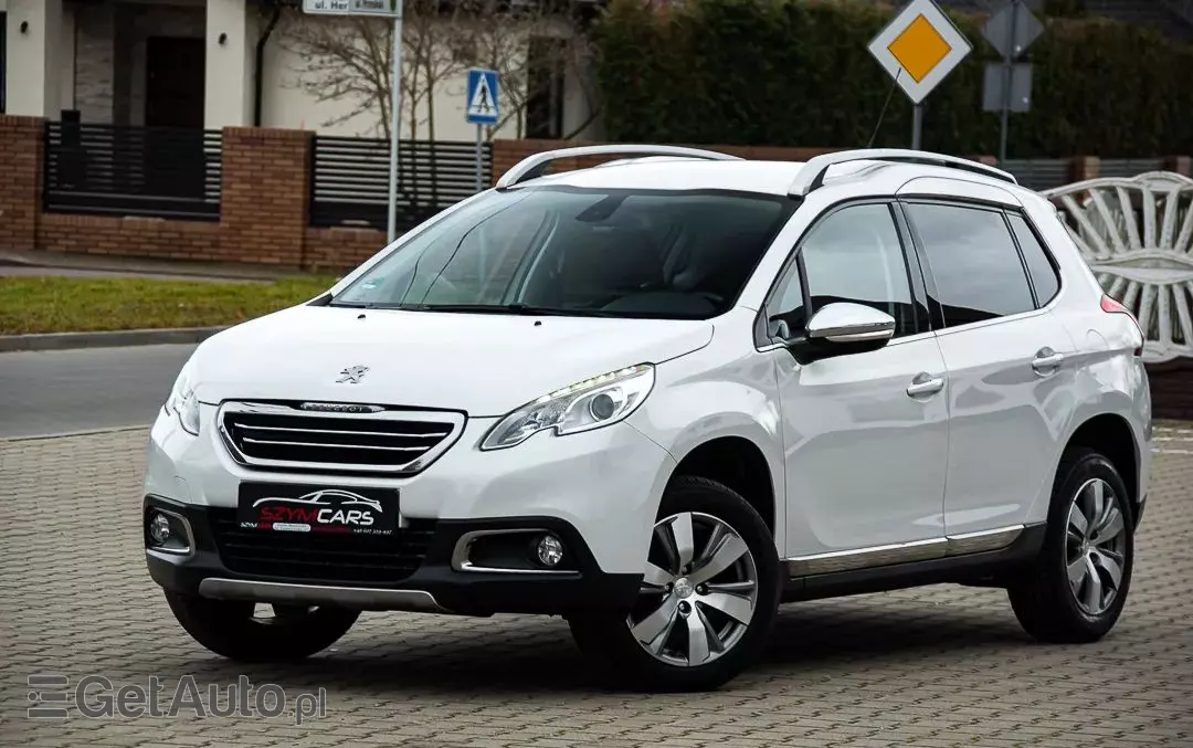 PEUGEOT 2008 1.2 VTi Allure