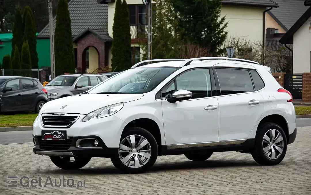 PEUGEOT 2008 1.2 VTi Allure