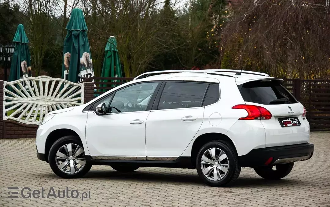 PEUGEOT 2008 1.2 VTi Allure