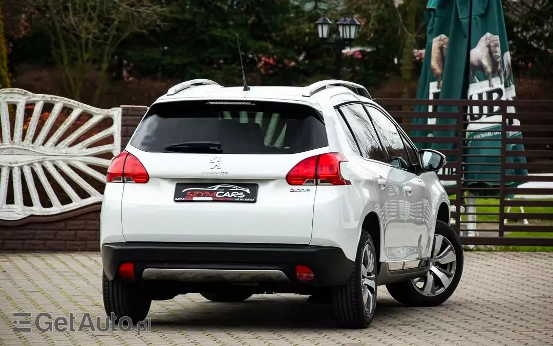 PEUGEOT 2008 1.2 VTi Allure