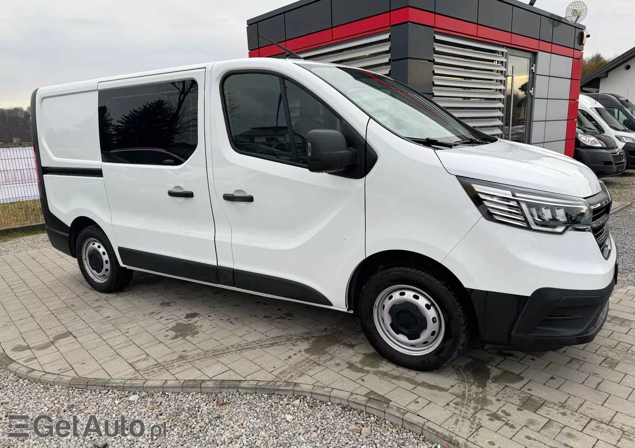 RENAULT Trafic nowy model ! 