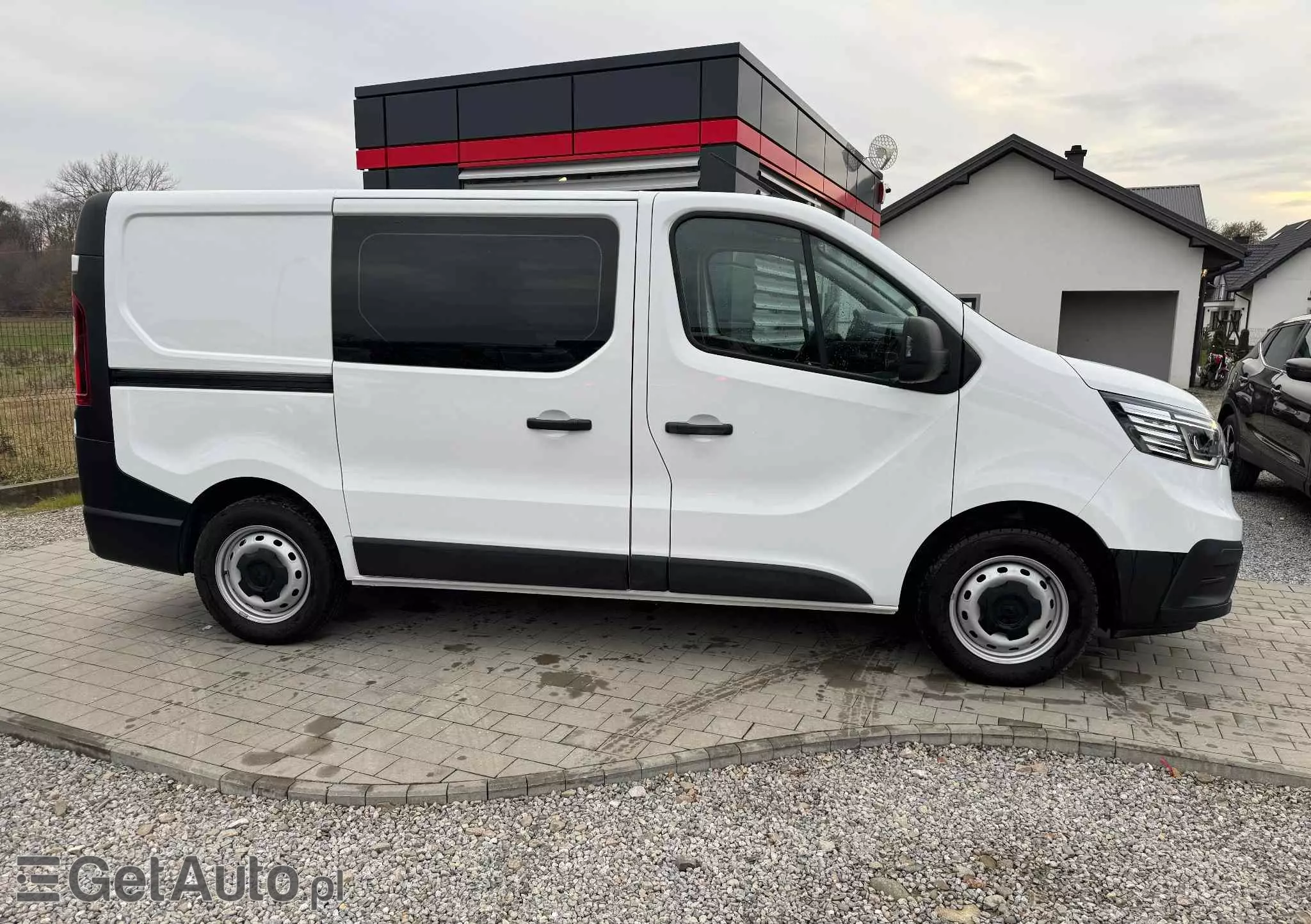 RENAULT Trafic nowy model ! 